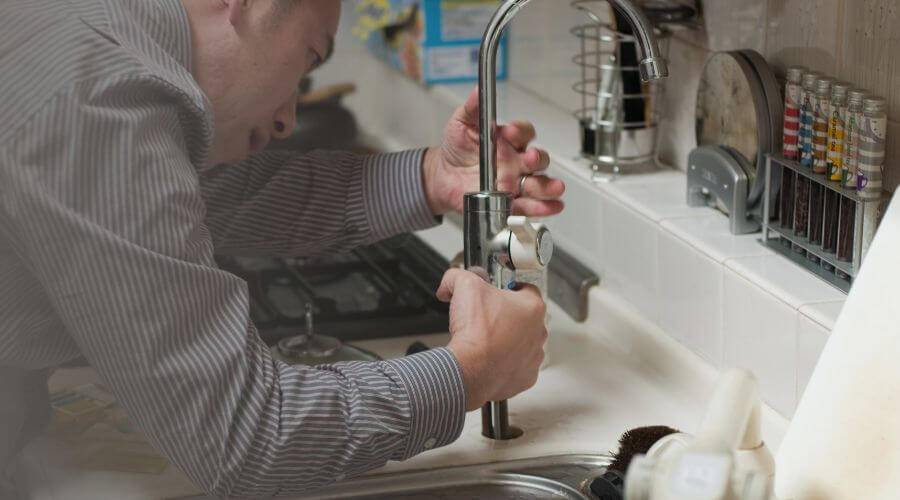 Professional bathroom faucet installation in Sylvester, TX